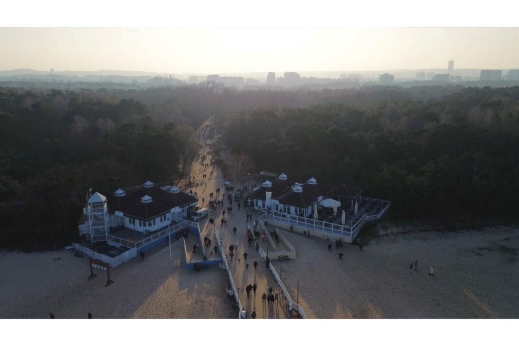 Ujęcia z drona — Profesjonalne ujęcia z drona, zarówno na social media, jak i do reklamy